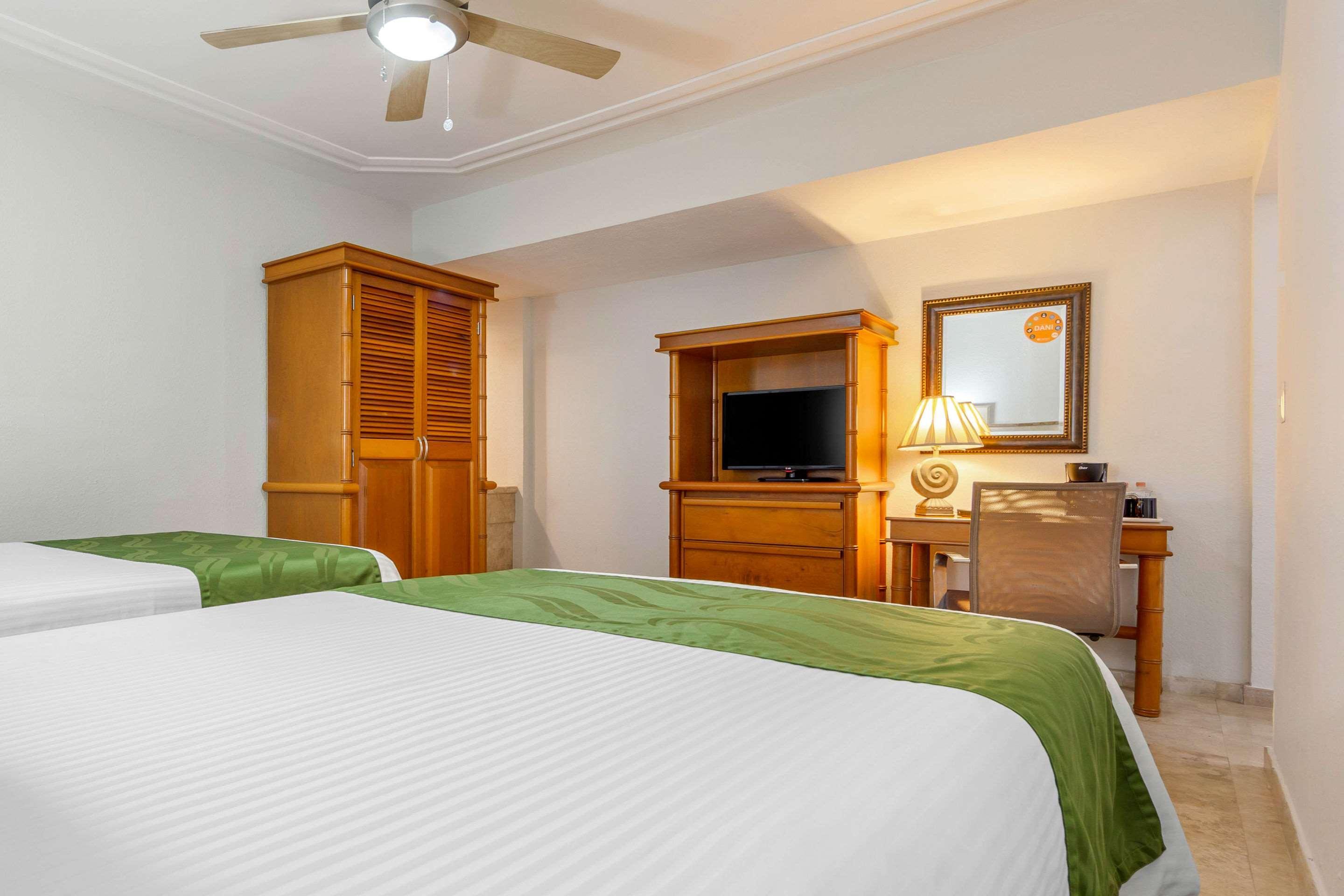 Quality Inn Mazatlán Eksteriør bilde