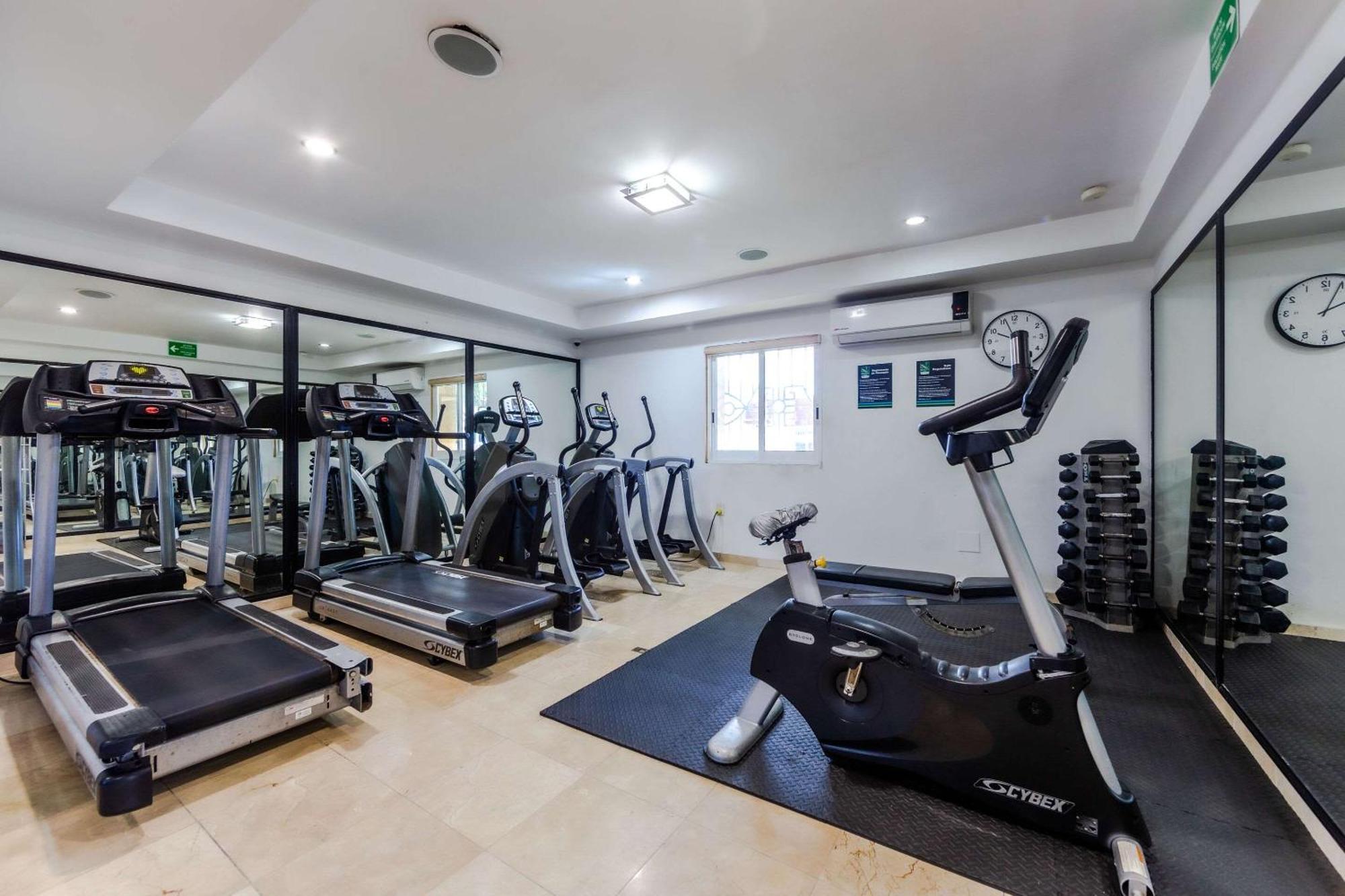 Quality Inn Mazatlán Eksteriør bilde