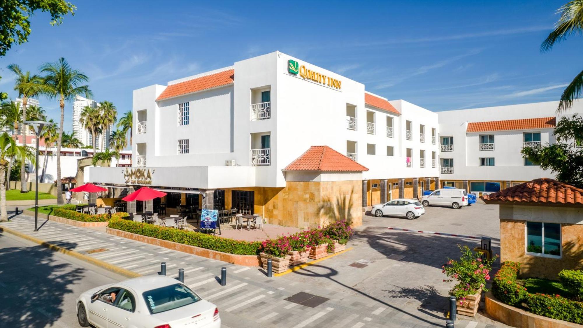 Quality Inn Mazatlán Eksteriør bilde